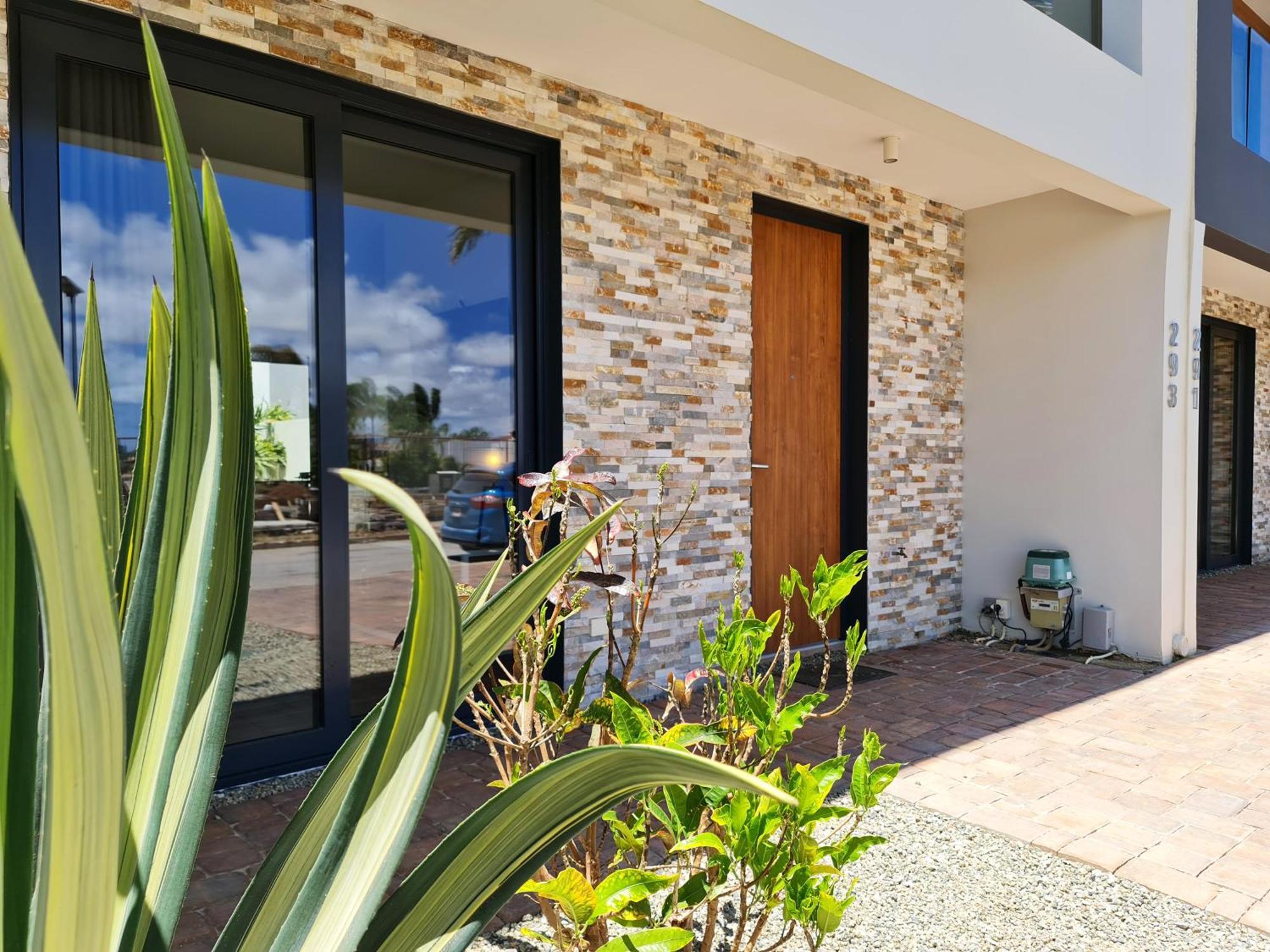 Tuscany Residence Aruba Палм Бийч Екстериор снимка